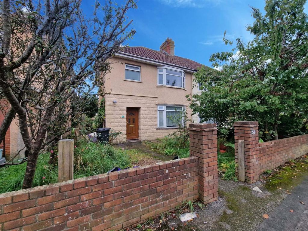 3 bed semi-detached house for sale in Stradling Avenue, Weston-Super-Mare BS23, £180,000