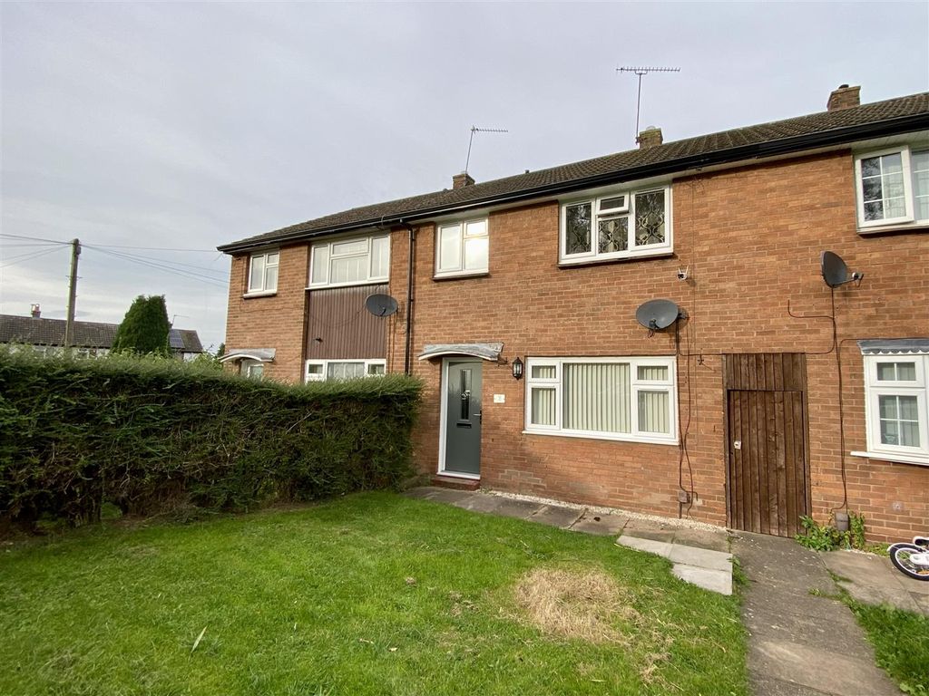 3 bed property for sale in Springhill Crescent, Madeley, Telford TF7, £170,000