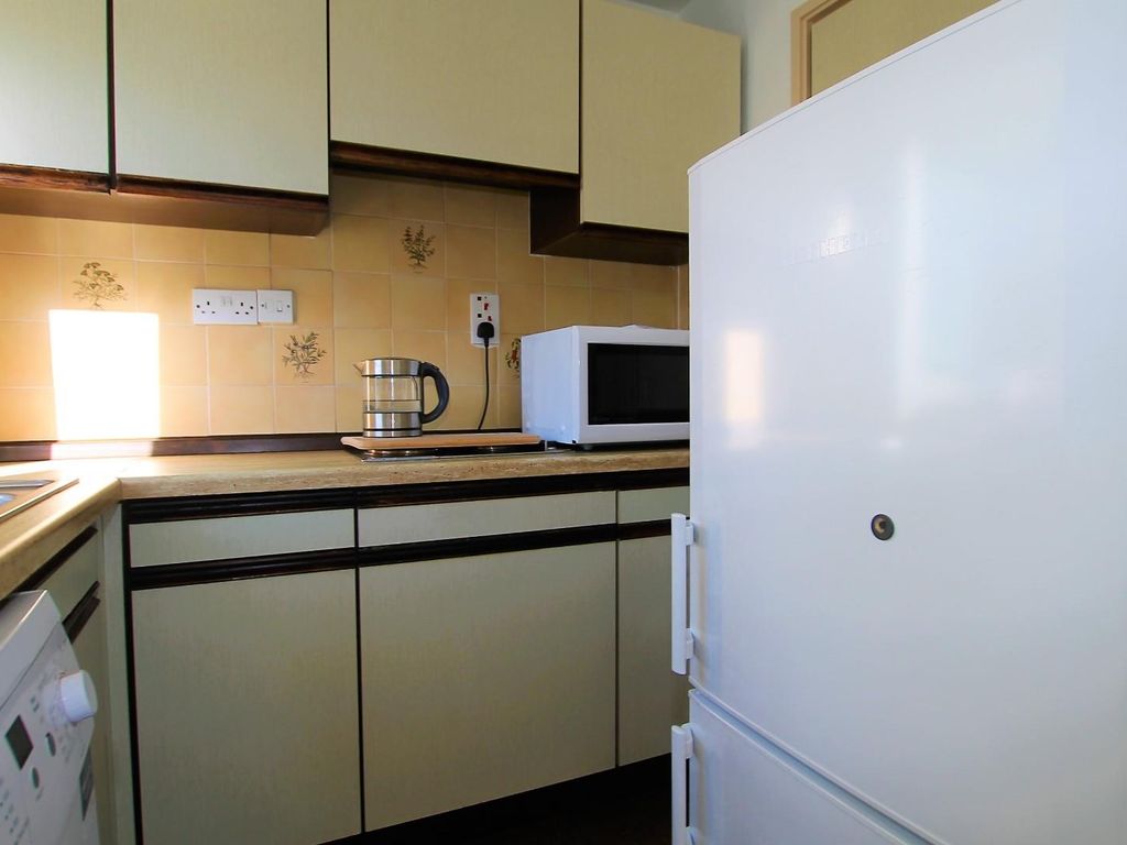 Studio for sale in St. Peters Close, Sutton Coldfield B72, £85,000