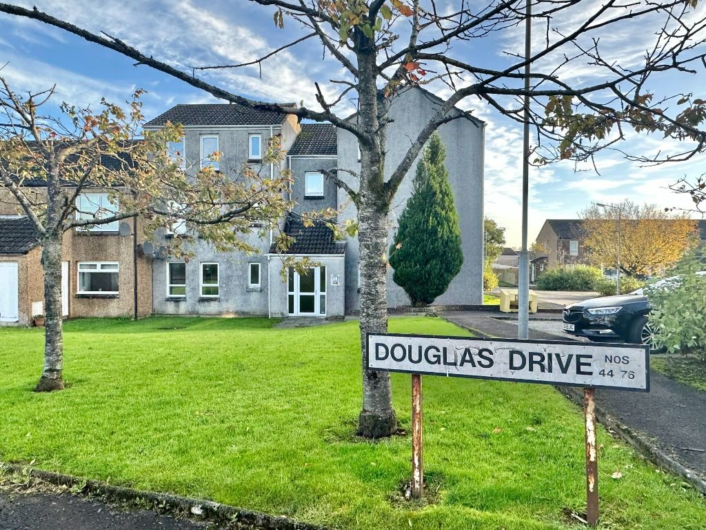 Studio for sale in Douglas Drive, Gardenhall, East Kilbride G75, £40,000