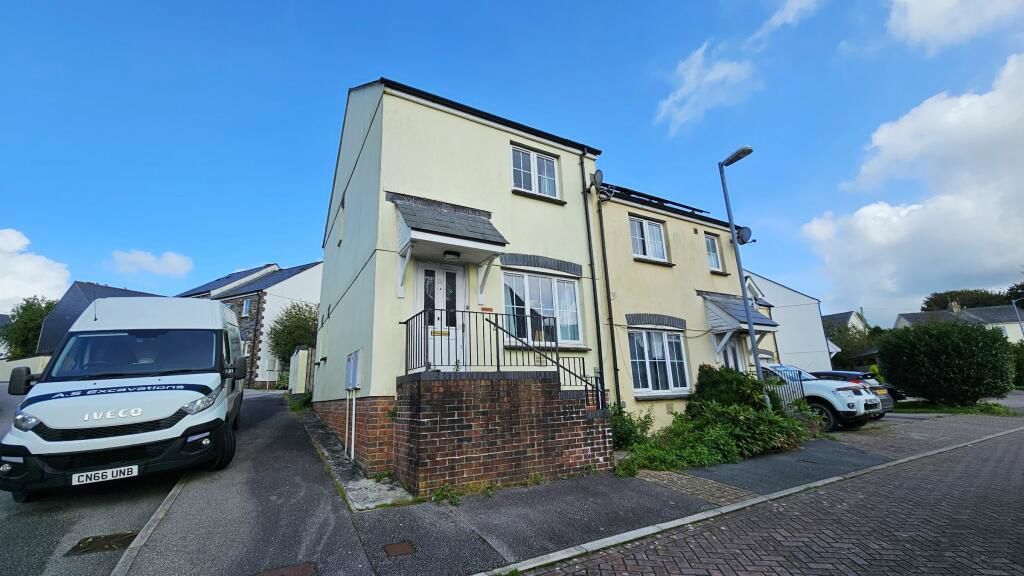 2 bed semi-detached house for sale in Helman Tor View, Bodmin PL31, £150,000