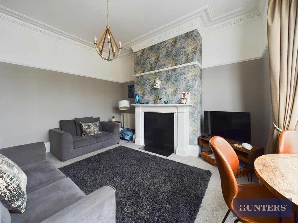 2 bed flat for sale in Rutland Street, Filey YO14, £169,950
