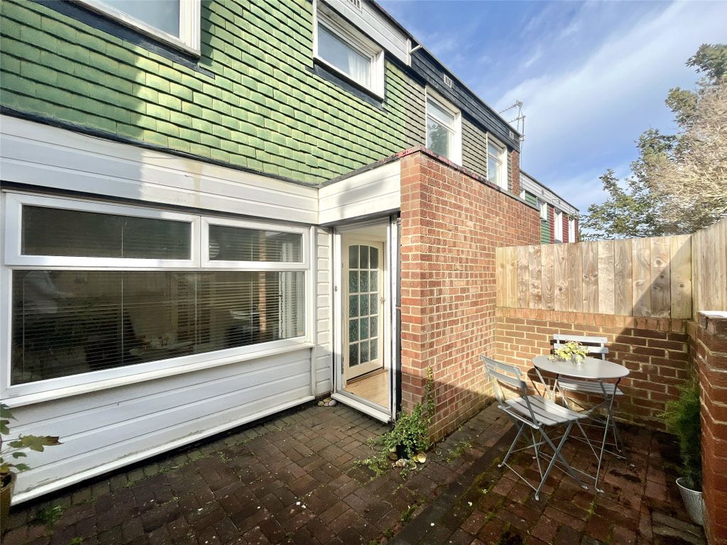 2 bed terraced house for sale in Hillside Place, Low Fell NE9, £85,000