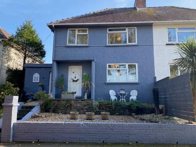 3 bed semi-detached house for sale in Ger-Y-Castell, Kidwelly SA17, £182,500