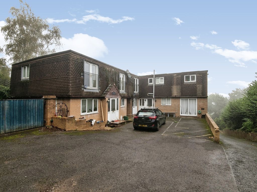 3 bed flat for sale in Uplyme Road, Lyme Regis DT7, £220,000