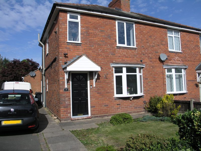 3 bed semi-detached house for sale in Clent View Road, Halesowen B63, £220,000