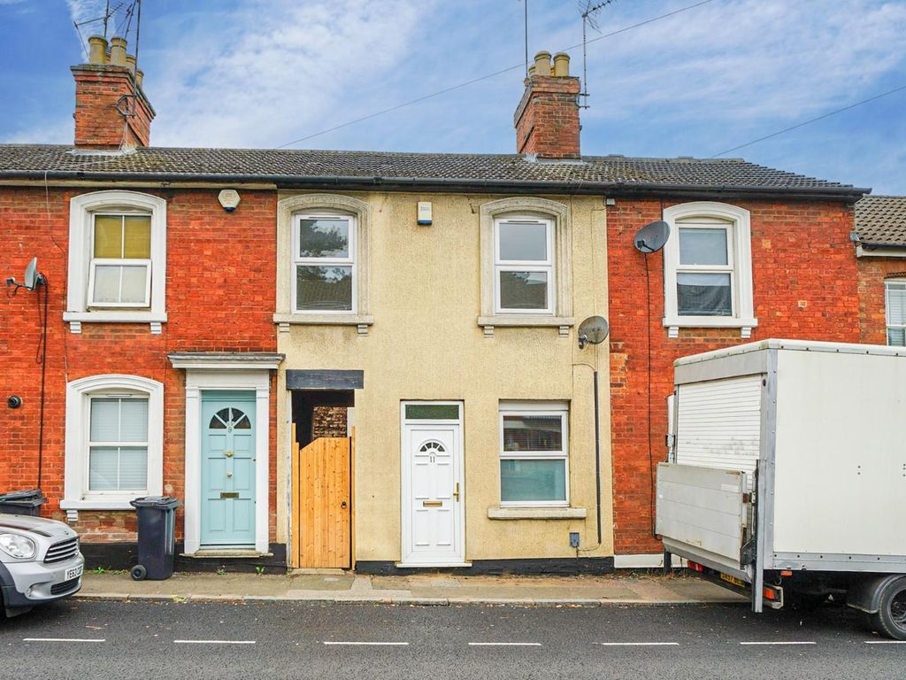1 bed terraced house for sale in Church Street, Leighton Buzzard LU7, £190,000