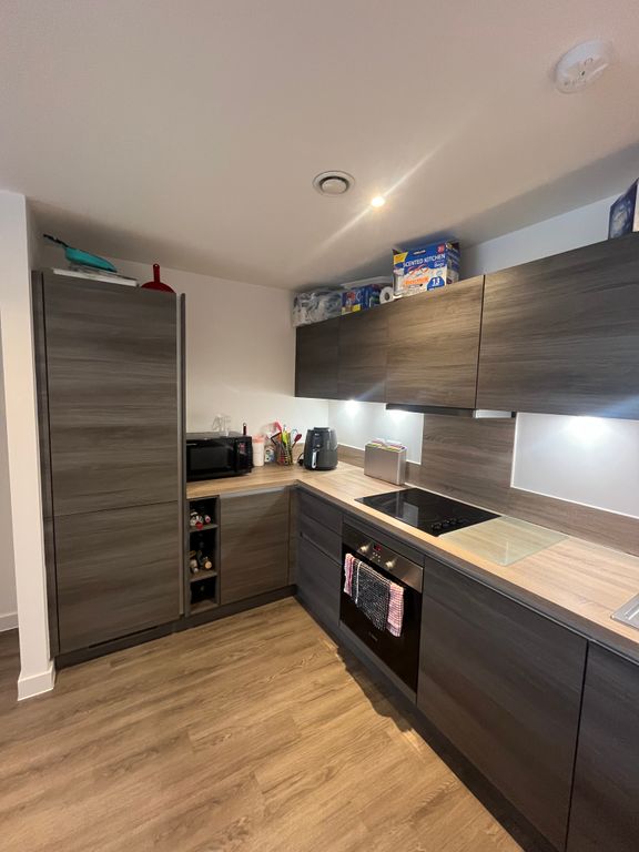 2 bed flat for sale in Anvil Place, Manchester M15, £195,000