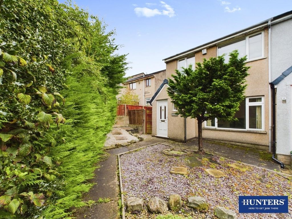 3 bed end terrace house for sale in Hayclose Road, Kendal LA9, £230,000