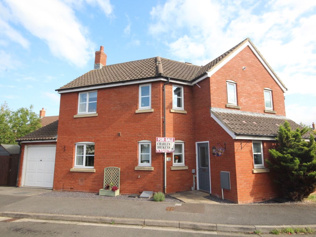 3 bed semi-detached house for sale in Bowline Close, Bridgwater TA6, £239,950