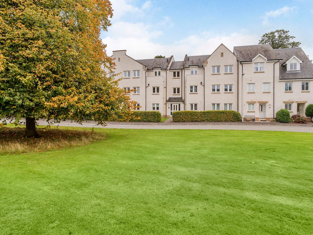 2 bed flat for sale in Saint Davids Gardens, Dalkeith EH22, £190,000