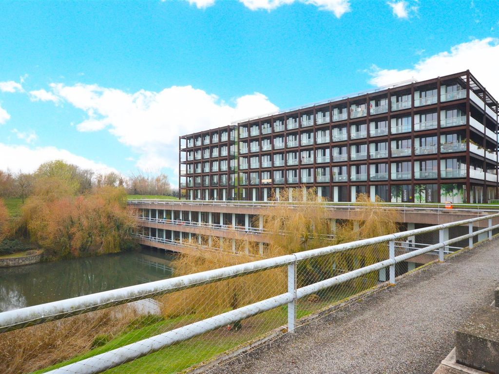 1 bed flat for sale in Lakeshore, Wills Way, Hartcliffe, Bristol BS13, £57,750