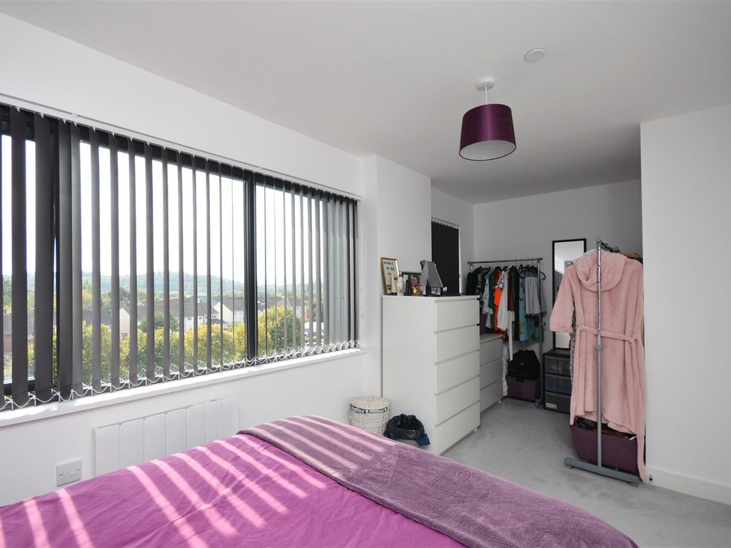 1 bed flat for sale in Stockwood Road, Brislington, Bristol BS4, £170,000