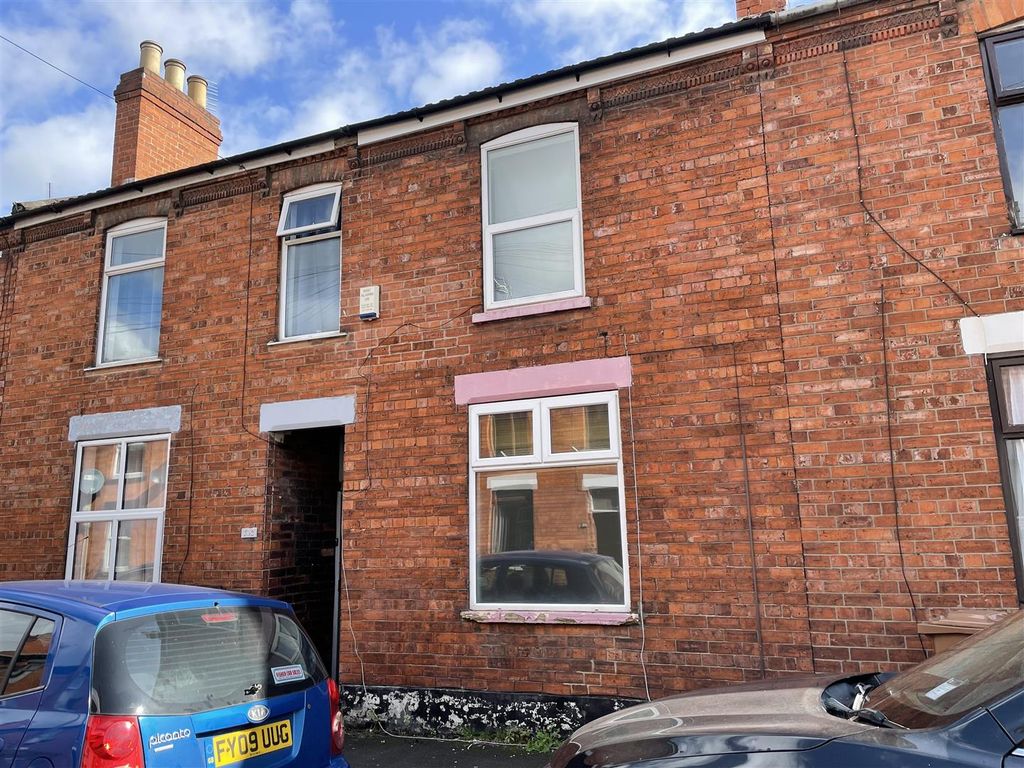 2 bed terraced house for sale in St. Andrews Street, Lincoln LN5, £95,000