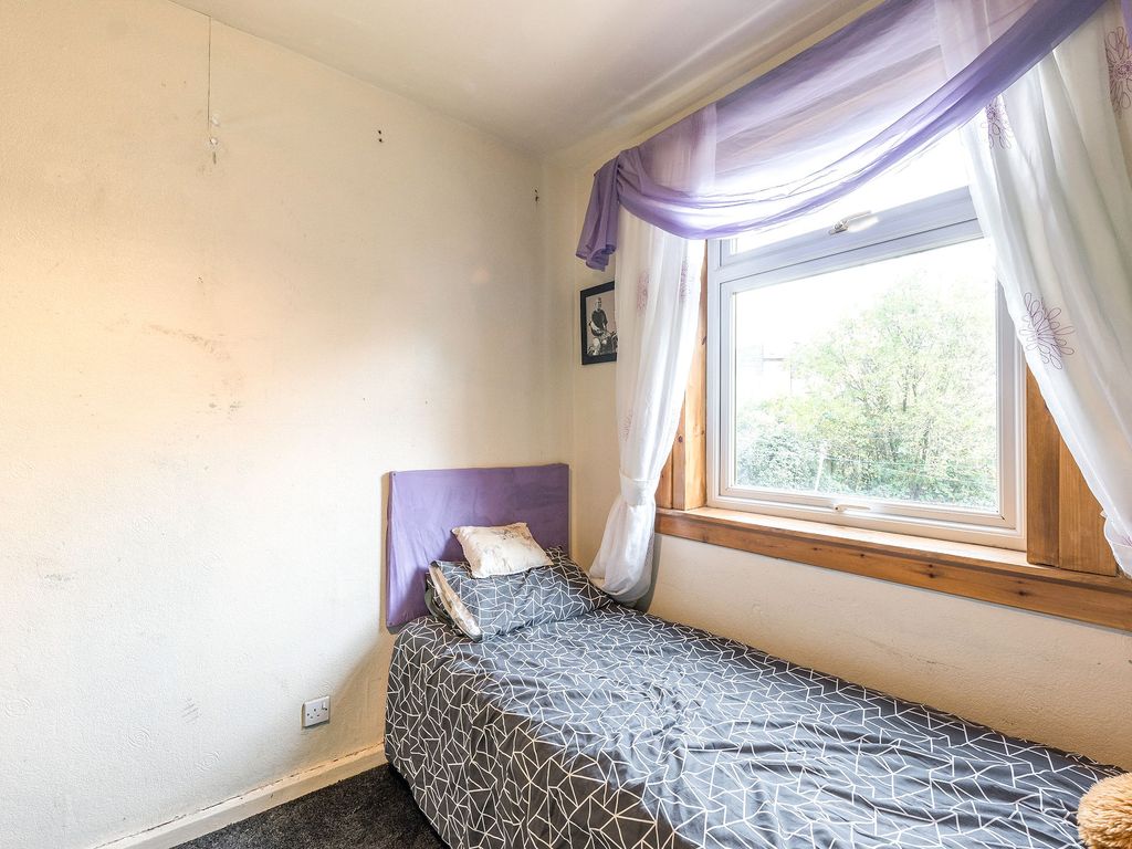 3 bed flat for sale in Newtoft Street, Edinburgh EH17, £160,000