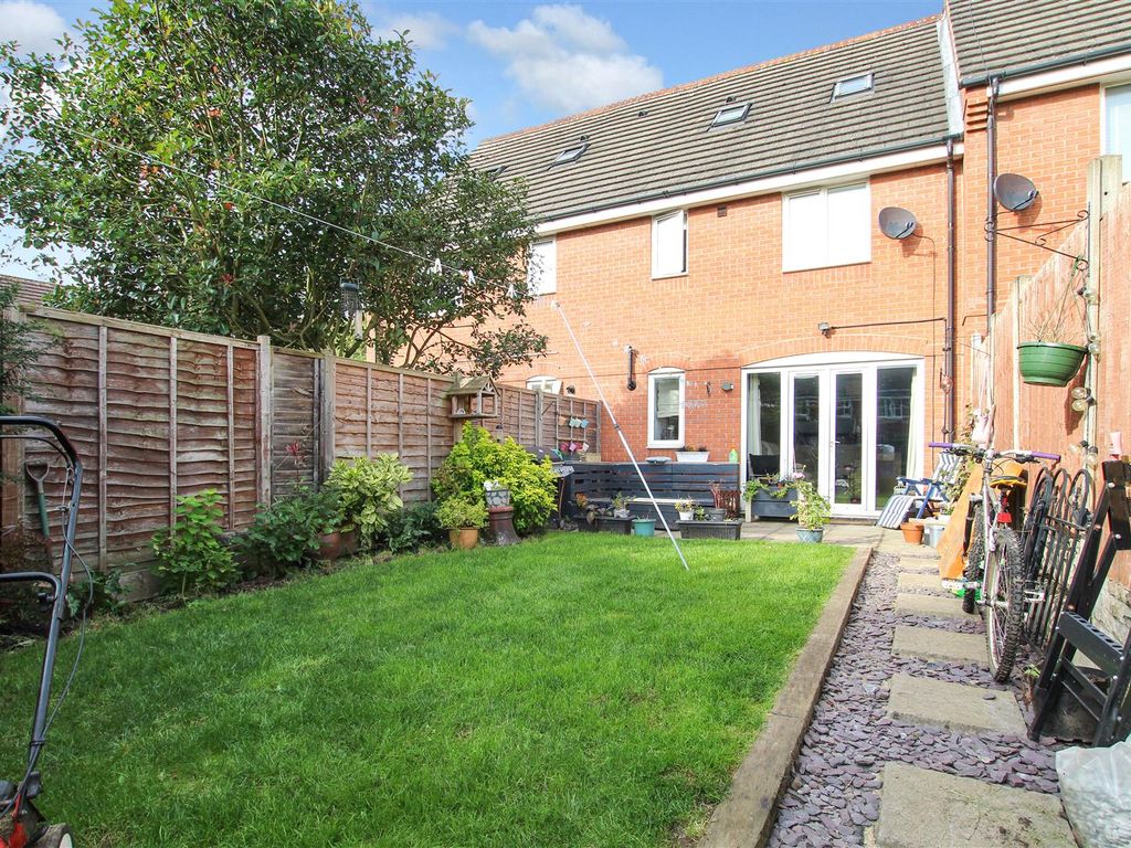 3 bed property for sale in Abney Drive, Measham, Swadlincote DE12, £230,000