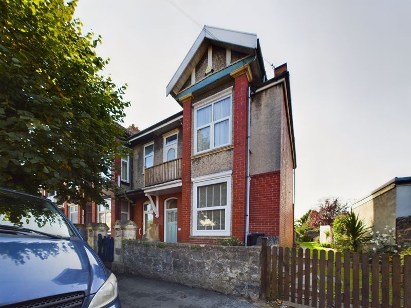 2 bed flat for sale in Lyndhurst Road, South Ward, Weston-Super-Mare BS23, £155,000