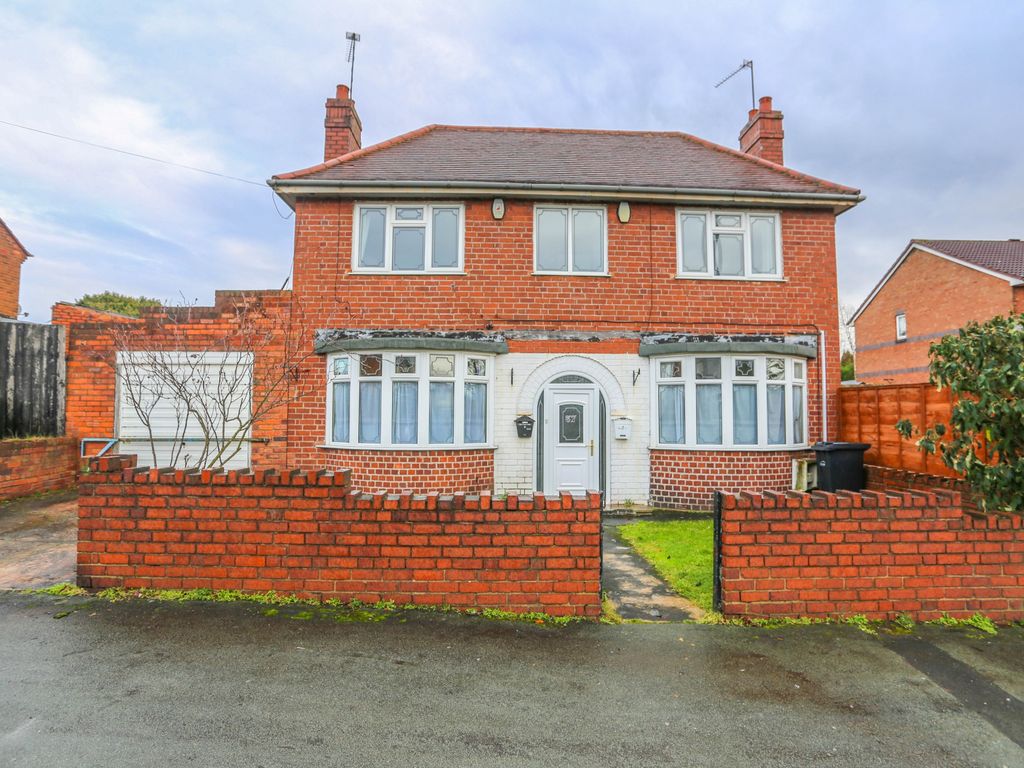 3 bed detached house for sale in Cradley Road, Cradley Heath, West Midlands DY2, £299,000