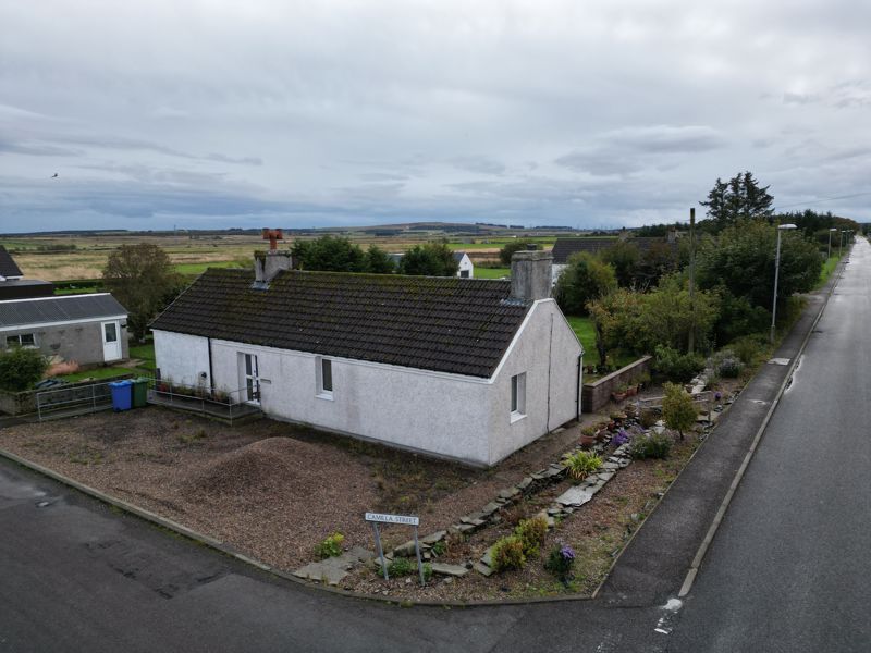 3 bed detached bungalow for sale in Camilla Street, Halkirk KW12, £155,000