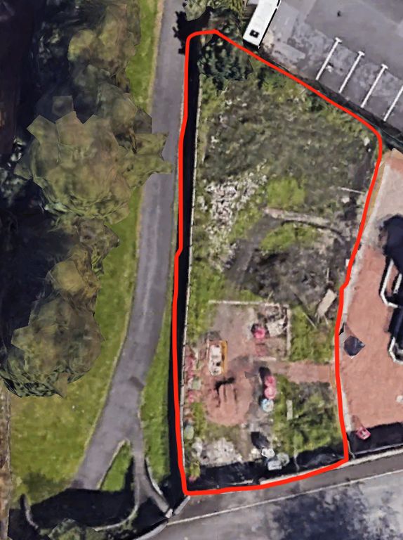 Land for sale in Neath Road, Morriston, Swansea SA6, £50,000