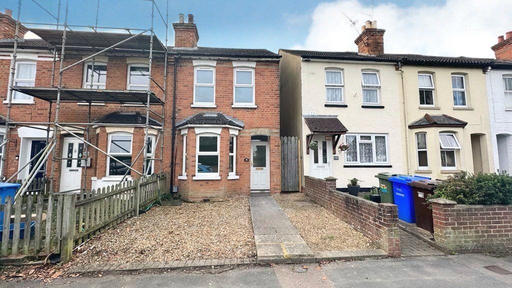 2 bed end terrace house for sale in Newport Road, Aldershot, Hampshire GU12, £315,000