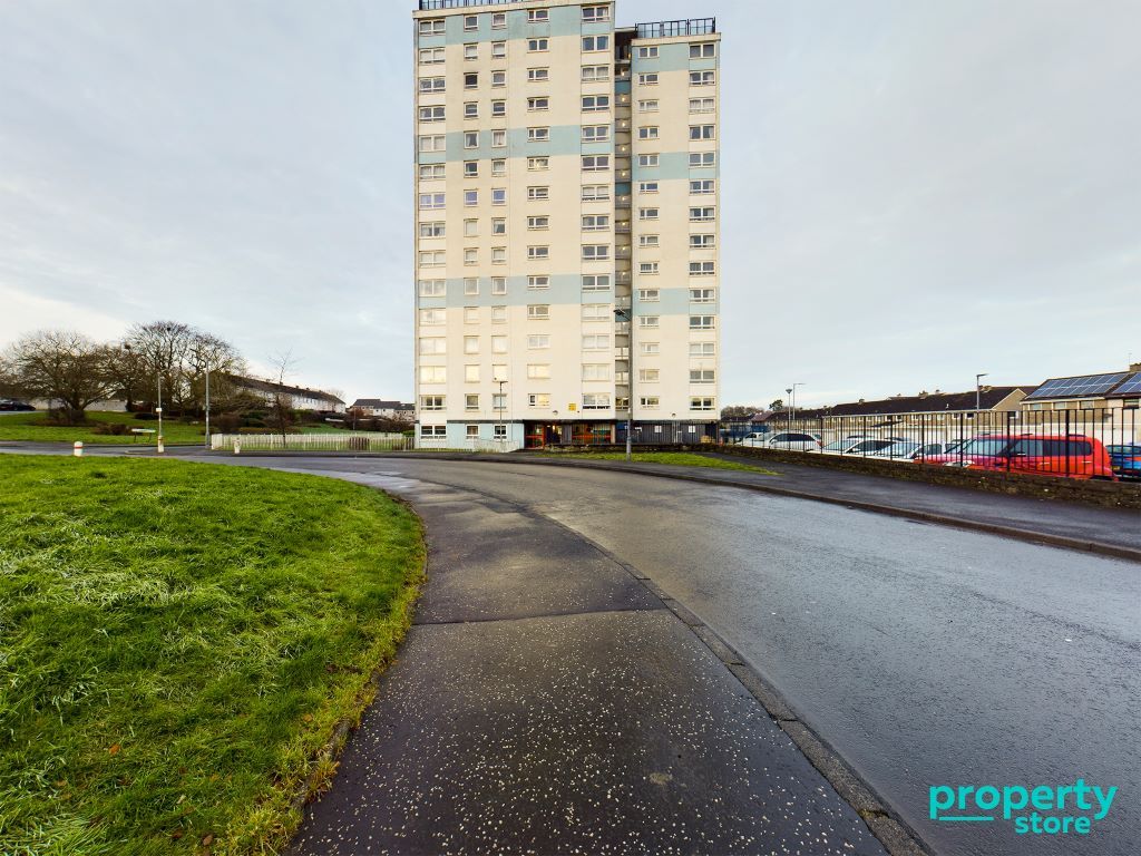 2 bed flat for sale in Fraser River Tower, East Kilbride, South Lanarkshire G75, £53,000