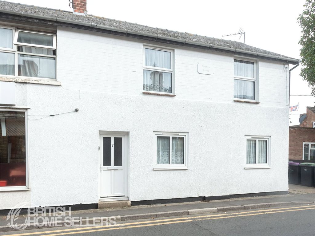 1 bed flat for sale in Church Street, Ruskington, Sleaford, Lincolnshire NG34, £67,000