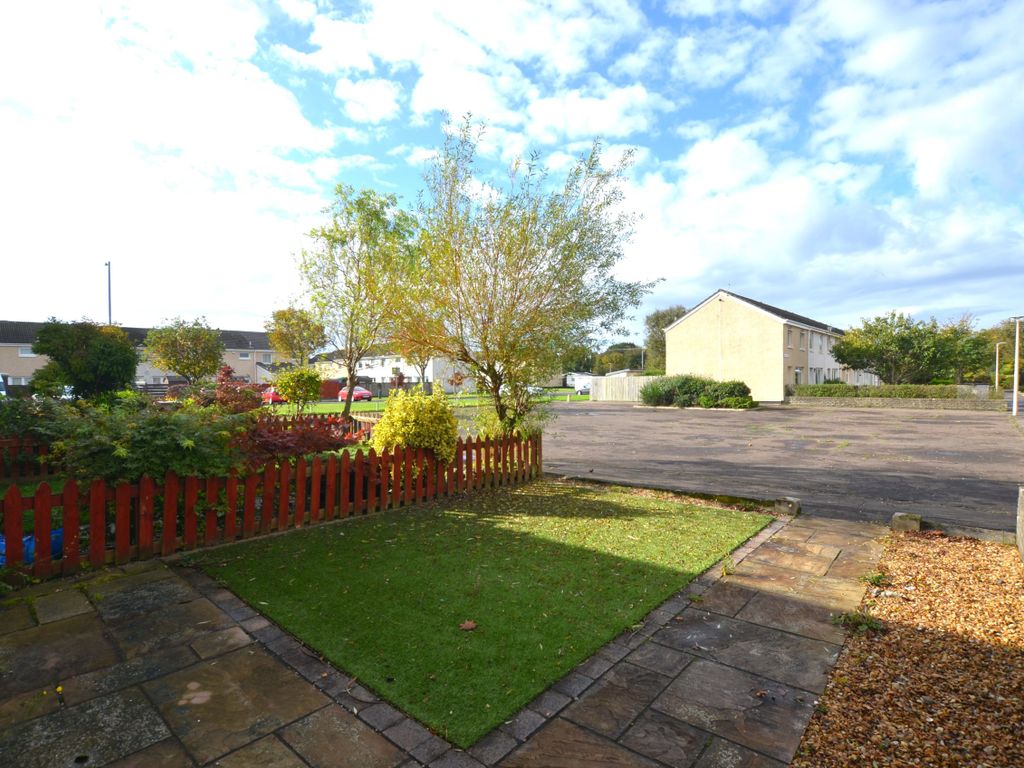 4 bed end terrace house for sale in Maple Grove, Troon KA10, £129,000