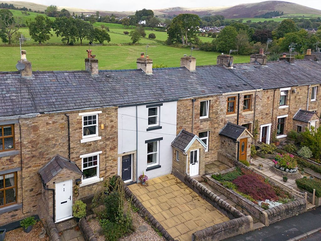 2 bed cottage for sale in Whalley Road, Sabden, Lancashire BB7, £187,000
