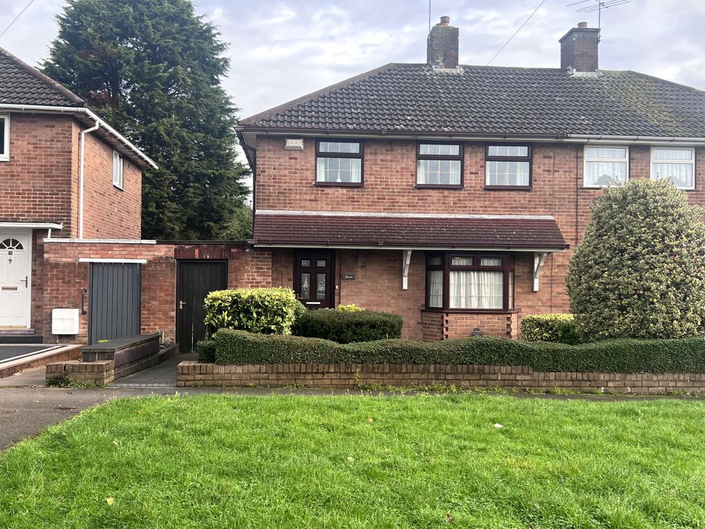 3 bed semi-detached house for sale in Cornwall Gate, Willenhall WV12, £170,000