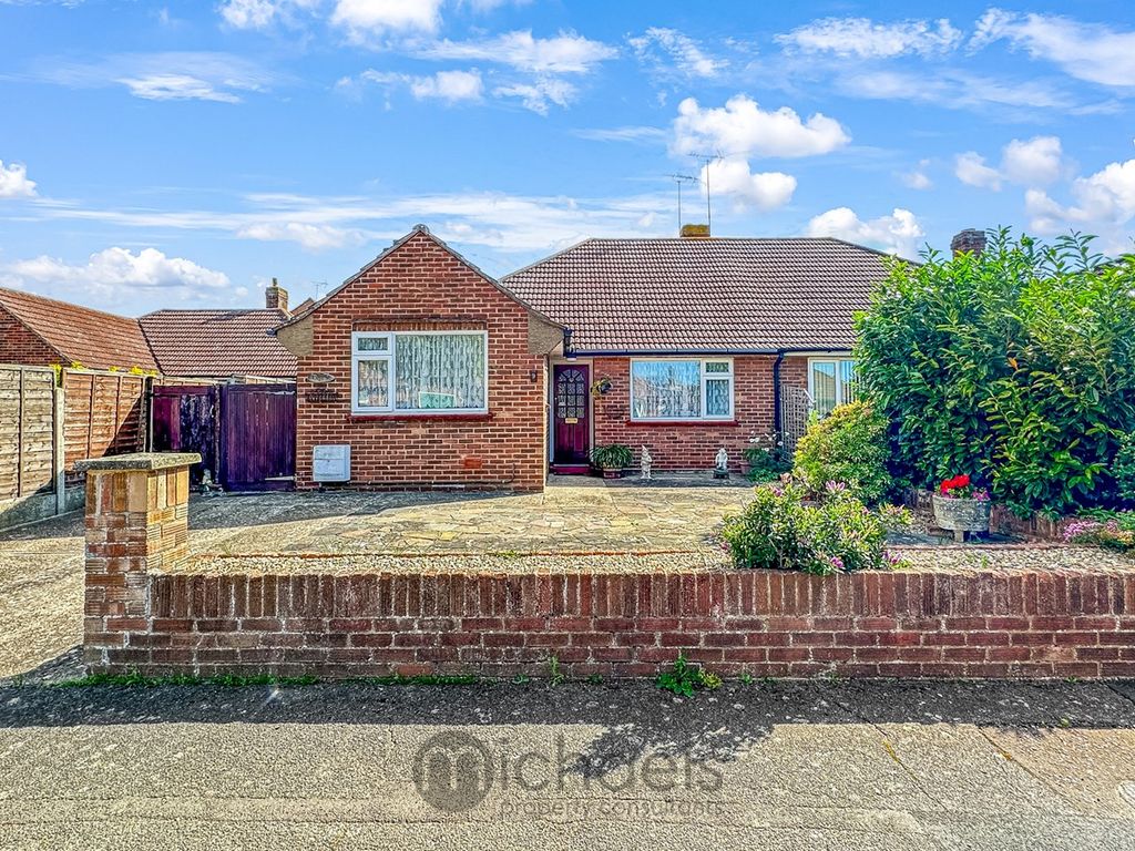 2 bed bungalow for sale in Hetherington Close, Colchester CO2, £275,000