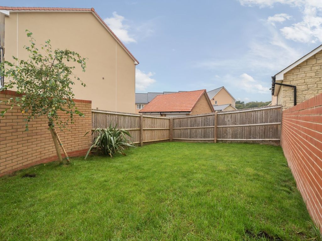 3 bed detached house for sale in Woolcombe Road, Wells BA5, £195,000