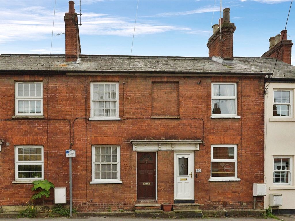 2 bed terraced house for sale in Wolverton Road, Stony Stratford, Milton Keynes, Buckinghamshire MK11, £245,000