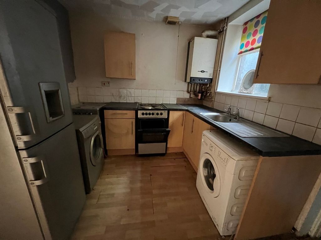 3 bed terraced house for sale in High Street Porth -, Porth CF39, £81,950