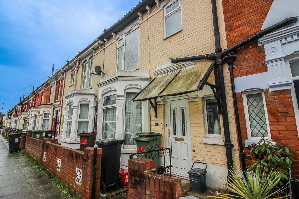 3 bed property for sale in Balfour Road, Portsmouth PO2, £249,950