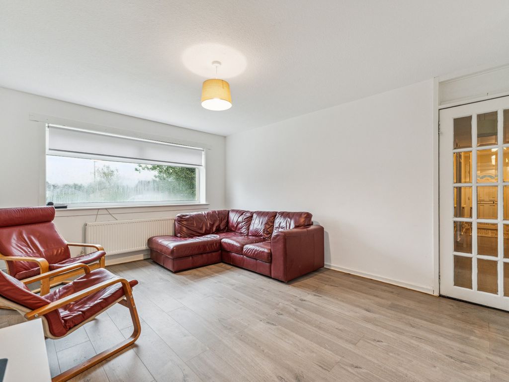 2 bed flat for sale in North Berwick Crescent, East Kilbride, South Lanarkshire G75, £65,000