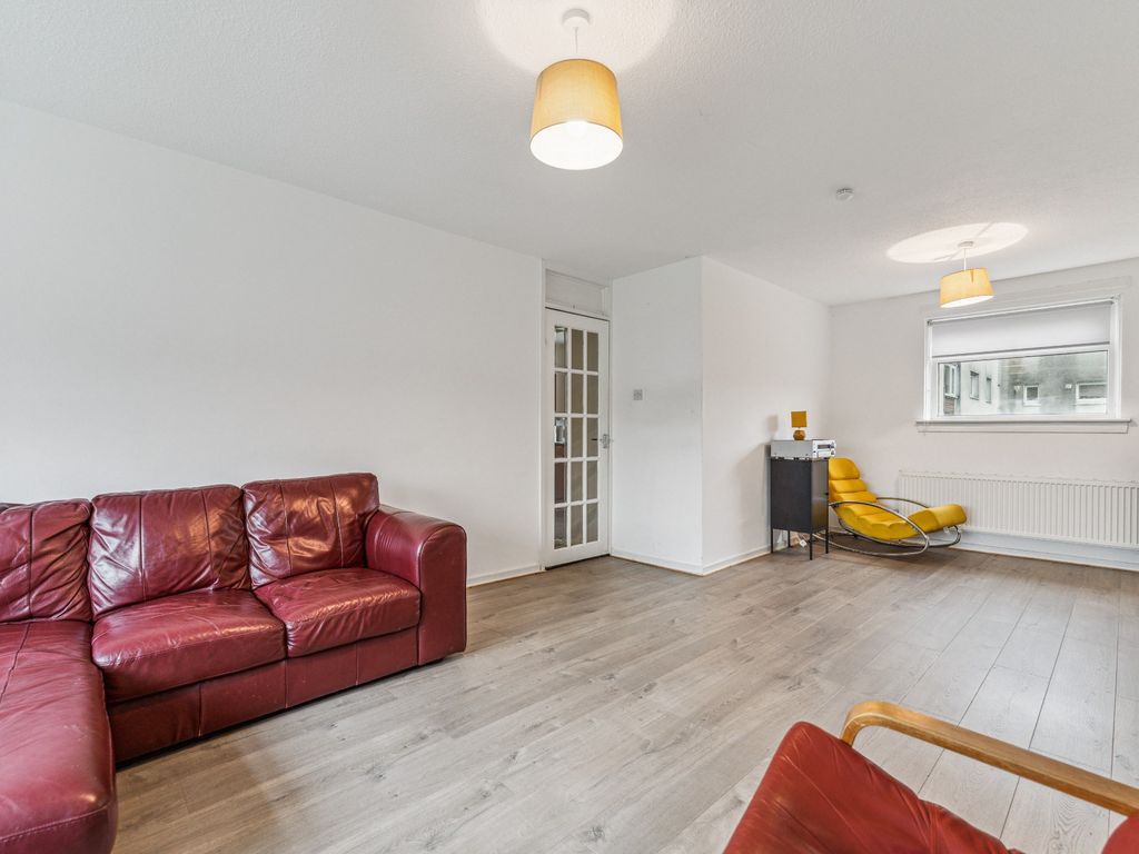 2 bed flat for sale in North Berwick Crescent, East Kilbride, South Lanarkshire G75, £65,000