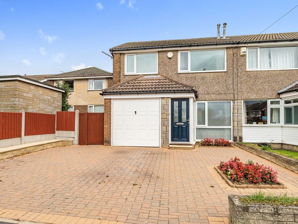 3 bed semi-detached house for sale in Kenworthy Gardens, Leeds LS16, £275,000