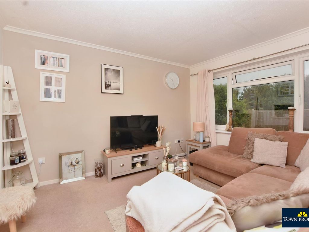 3 bed end terrace house for sale in Bridgemere Road, Eastbourne BN22, £299,950
