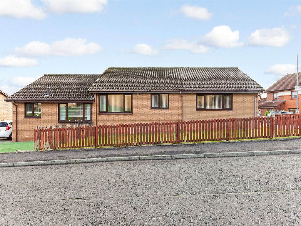 3 bed bungalow for sale in Ewart Crescent, Hamilton ML3, £175,000