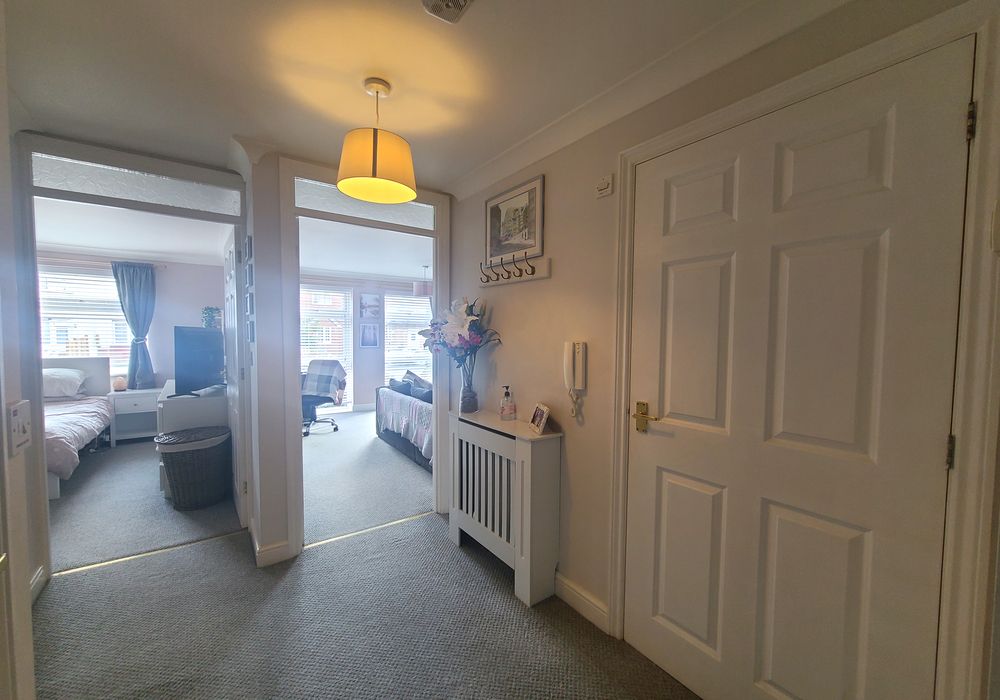 1 bed flat for sale in Rownhams Road, Southampton SO16, £80,000