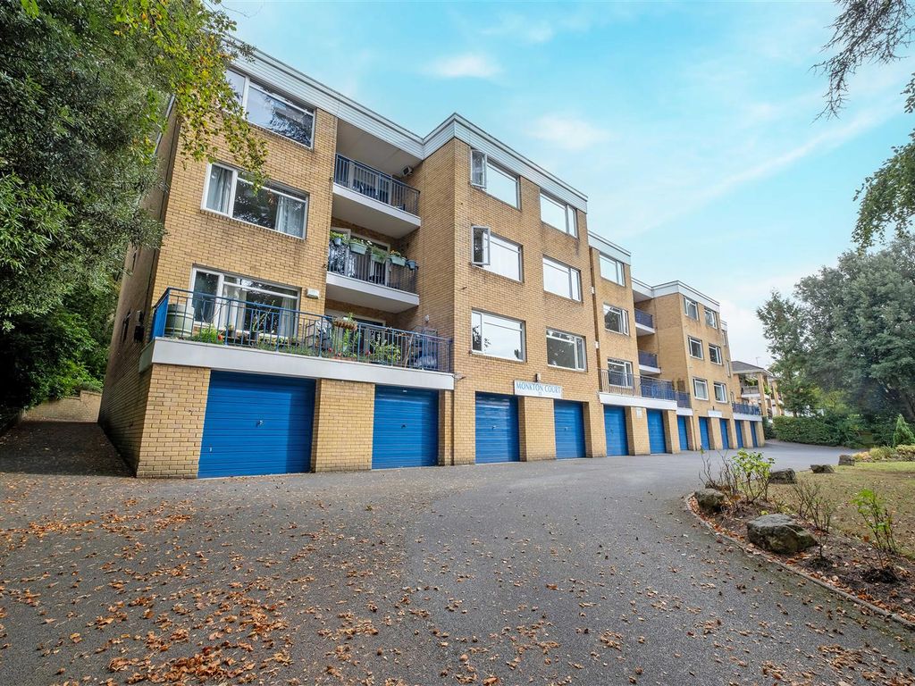 1 bed flat for sale in Branksome Wood Road, Westbourne, Bournemouth BH4, £200,000