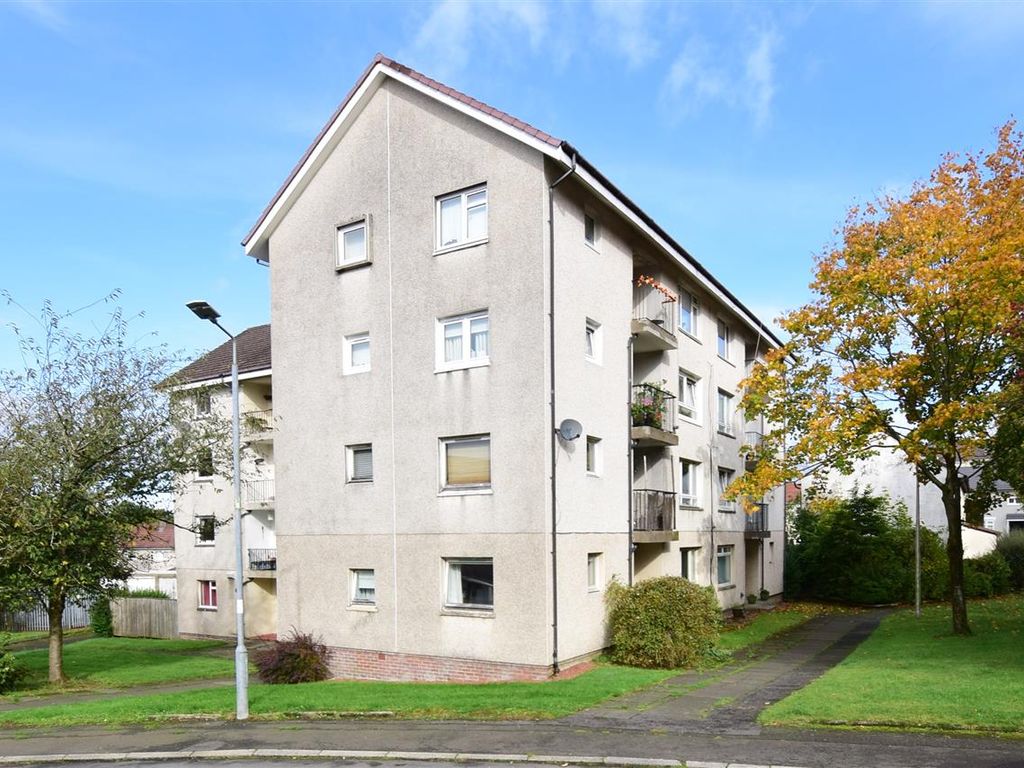 3 bed flat for sale in Cleland Place, East Kilbride, Glasgow G74, £109,995