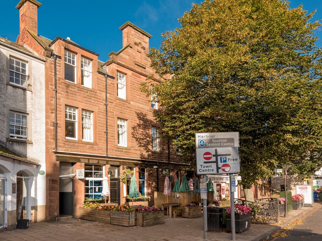 1 bed flat for sale in 5B Qualilty Street, North Berwick EH39, £200,000