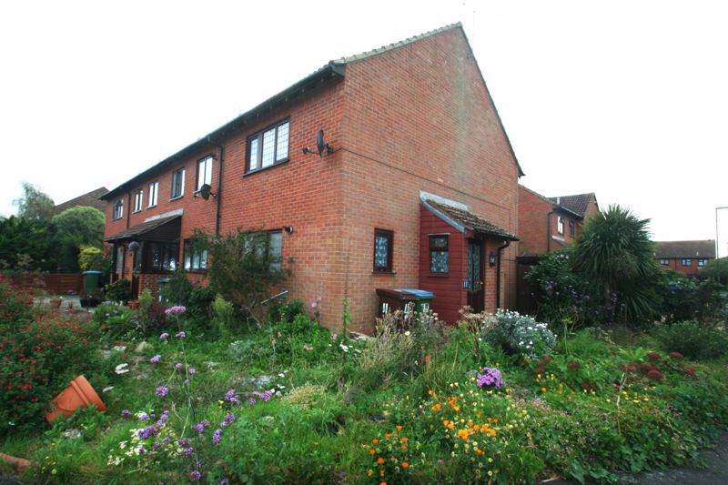 2 bed terraced house for sale in Dinsdale Gardens, Rustington, Littlehampton BN16, £310,000