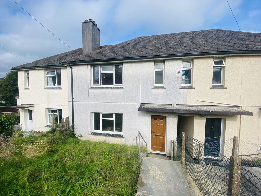 3 bed terraced house for sale in Colinsey Road, Penzance TR18, £160,000