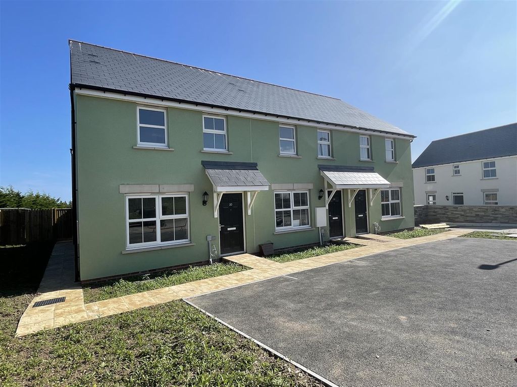 2 bed end terrace house for sale in Carkeel, Saltash PL12, £96,000