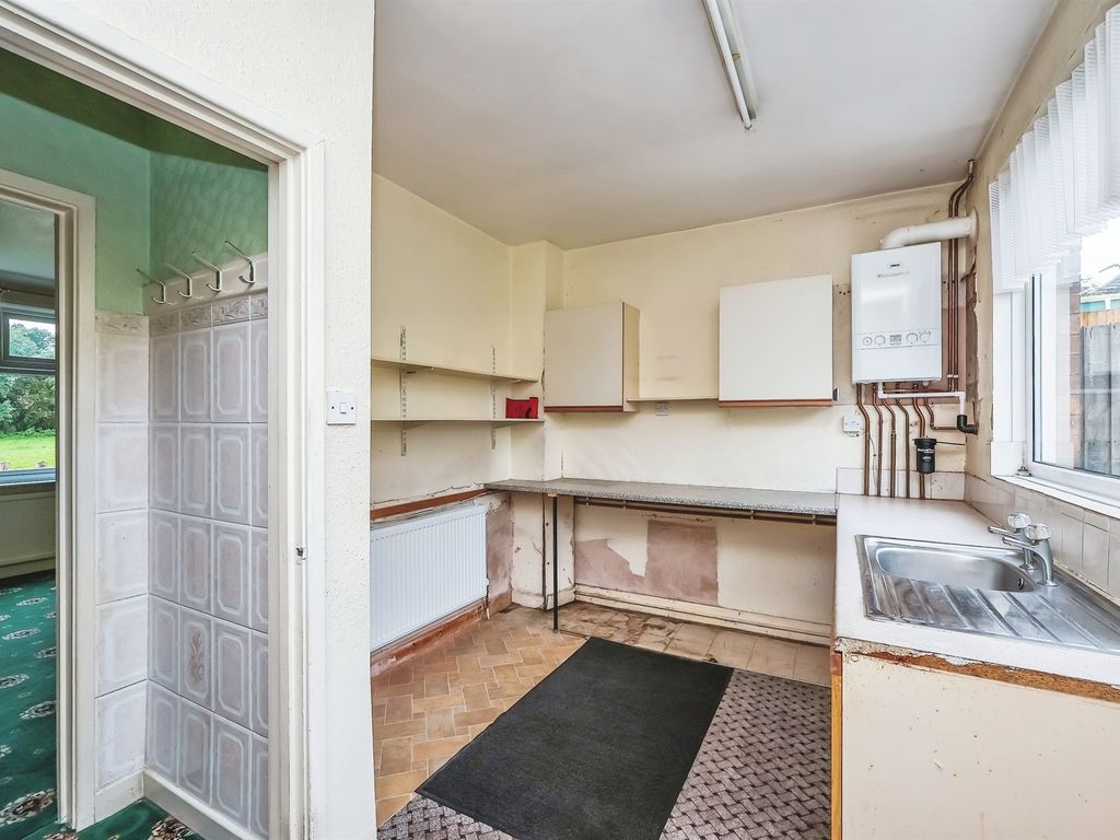 3 bed semi-detached house for sale in Hands Road, Heanor DE75, £150,000