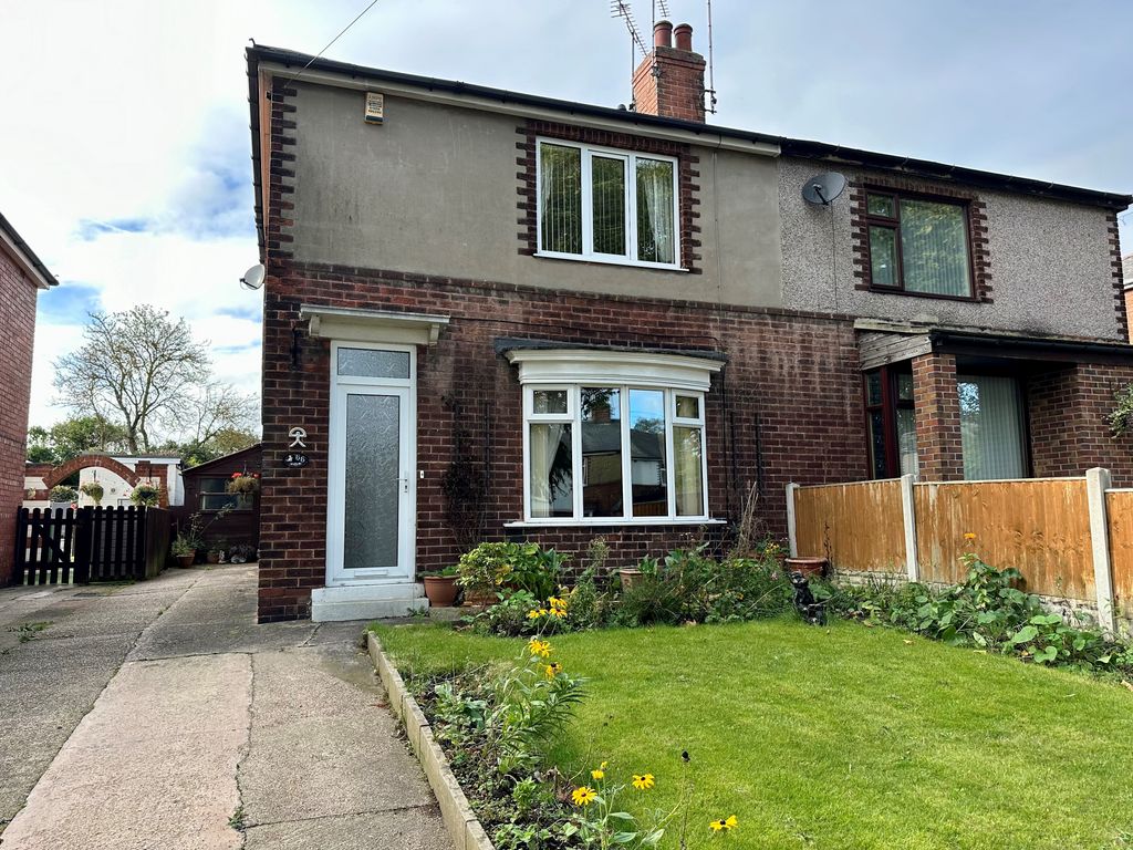 3 bed semi-detached house for sale in Kilton Hill, Worksop S81, £160,000