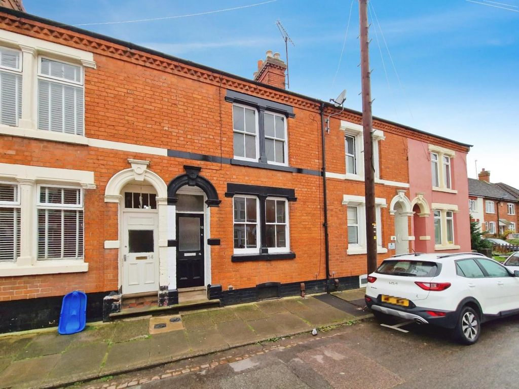 2 bed terraced house for sale in Carlton Road, Kingsley, Northampton NN2, £190,000